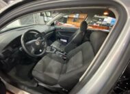 VOLSKWAGEN Passat 1.6i CONCEPLINE