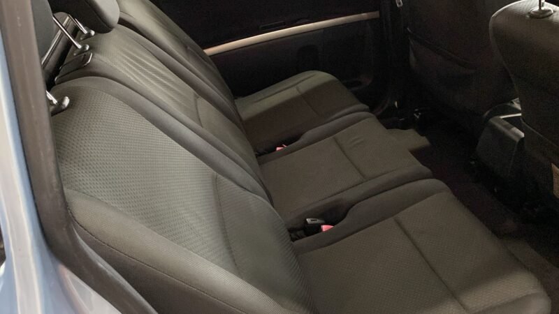 TOYOTA Corolla VERSO 2.2 D4D LUNA 136cv