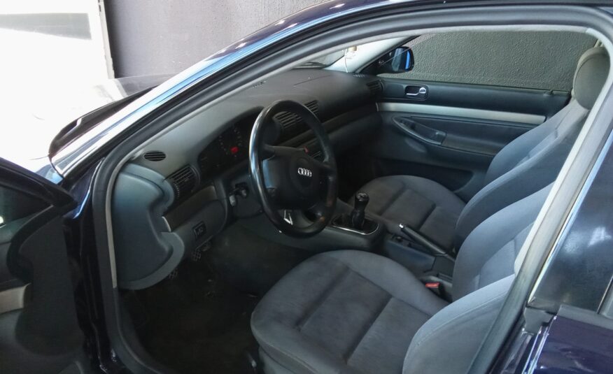 AUDI A4 1.9 TDI 110cv