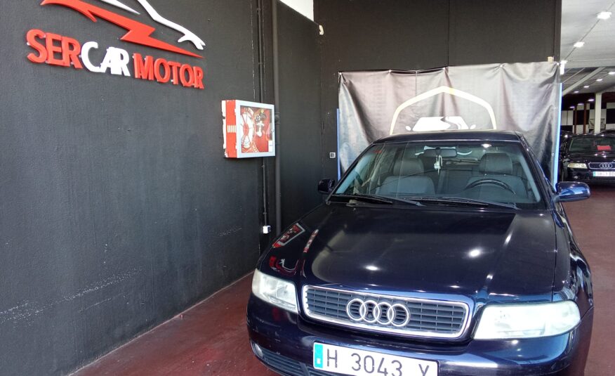 AUDI A4 1.9 TDI 110cv