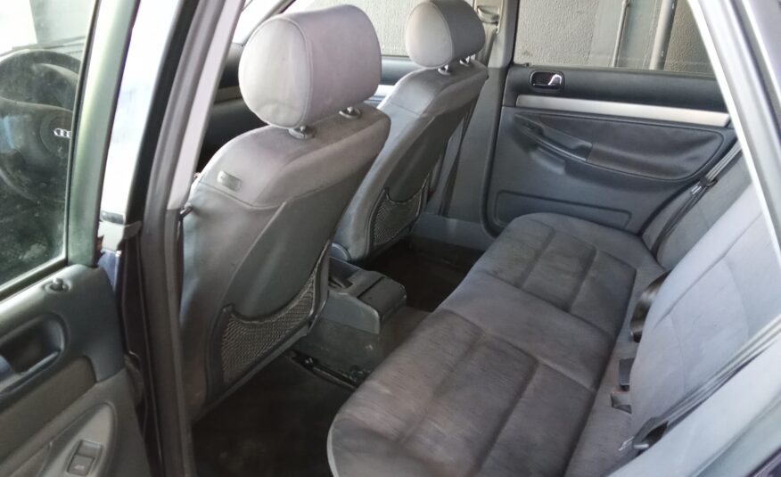 AUDI A4 1.9 TDI 110cv