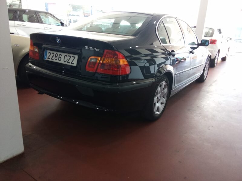 BMW Serie 3 320d 150cv