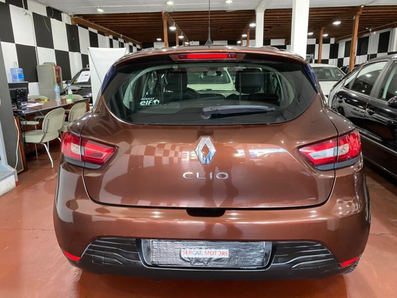 RENAULT Clio 1.2 EXPRESSIÓN 75cv