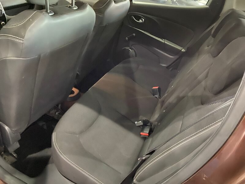 RENAULT Clio 1.2 EXPRESSIÓN 75cv