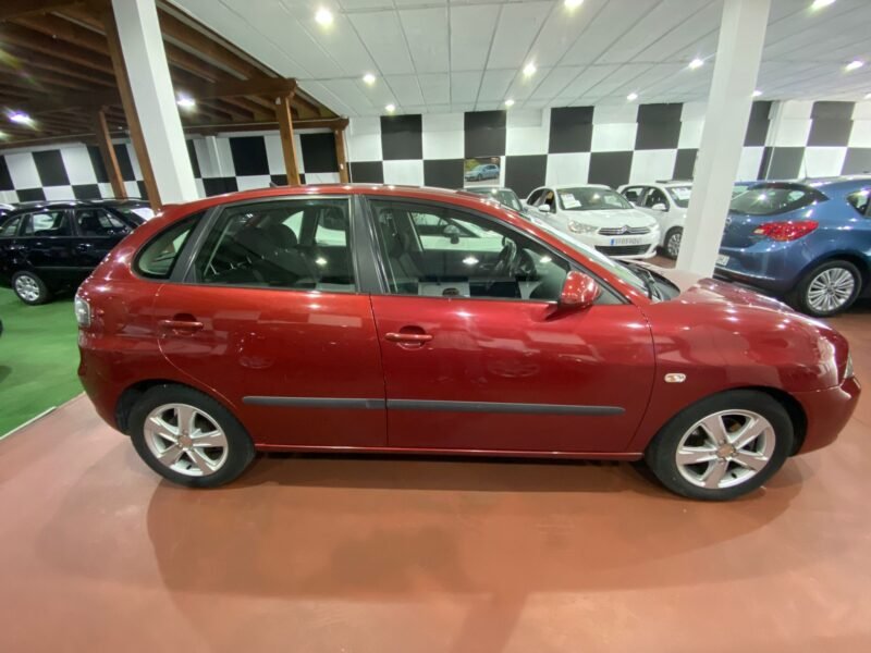 SEAT Ibiza 1.9 Tdi SPORTRIDER 100cv 5P