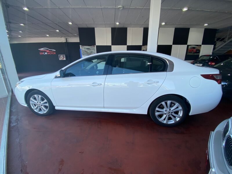 RENAULT latitude 2.0 dci 150cv privilege