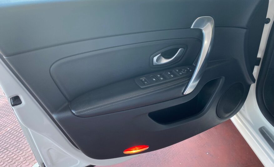 RENAULT latitude 2.0 dci 150cv privilege