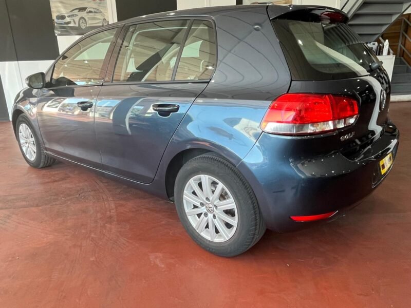 VOLKSWAGEN Golf 1.6 TDI 105CV ADVANCE