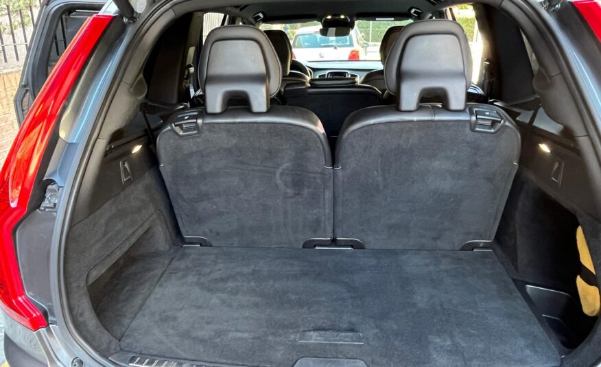 VOLVO xc 90 2.0 D5 R-Design AWD