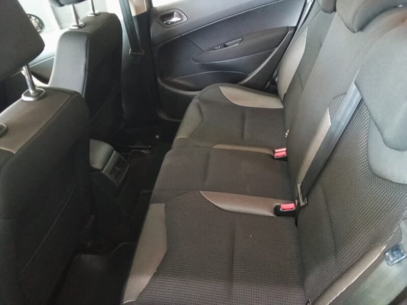 PEUGEOT 308 1.6 HDI PREMIUM