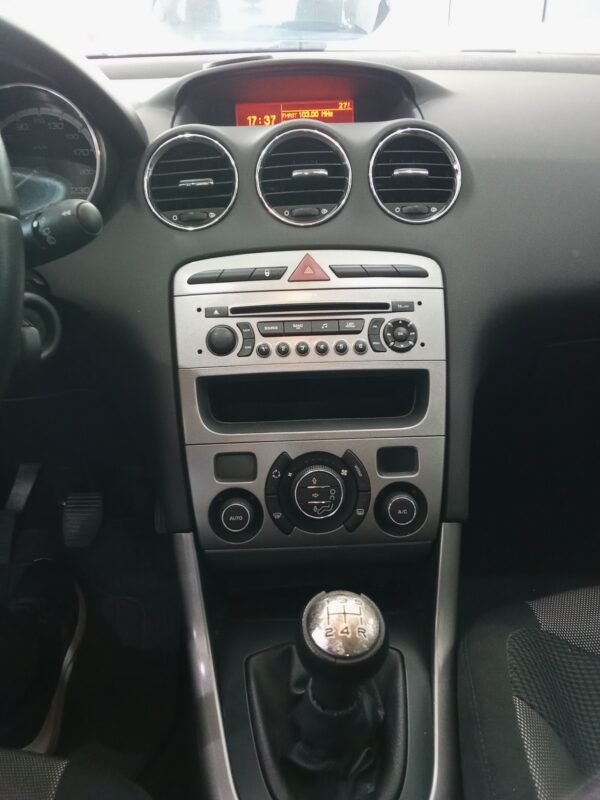 PEUGEOT 308 1.6 HDI PREMIUM