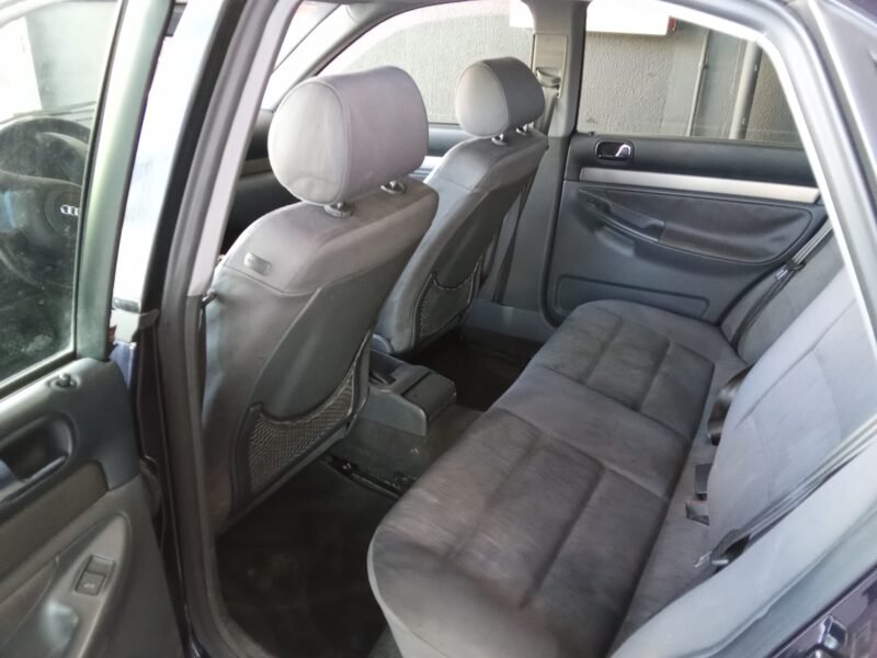 AUDI A4 1.9 TDI 110cv