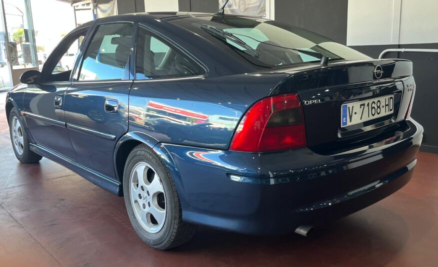 OPEL VECTRA 1.8i 115CV 16V ELEGANCE