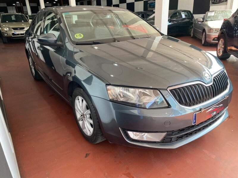 SKODA Octavia 1.6 TDI 105cv AMBITION
