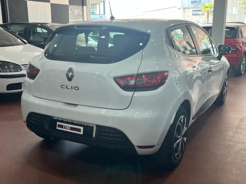 RENAULT Clio 1.5 DCI 75cv