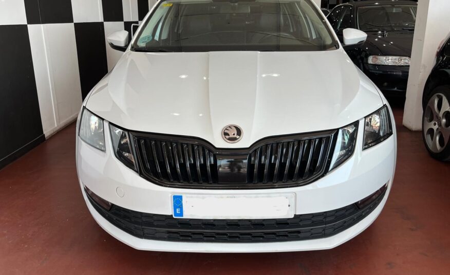 SKODA Octavia 1.6 TDI LIKE 115cv