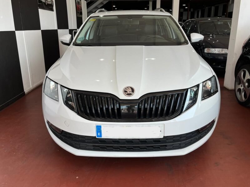 SKODA Octavia 1.6 TDI LIKE 115cv