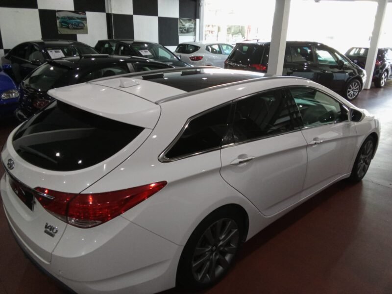 HYUNDAI i40 1.7 CRDi Executive
