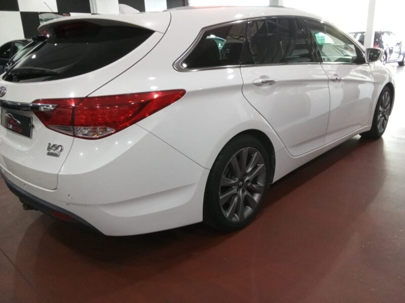 HYUNDAI i40 1.7 CRDi Executive