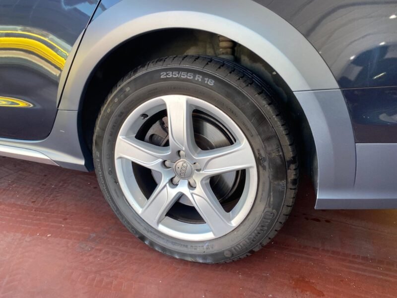 AUDI A6 3.0 V6 tdi allroad