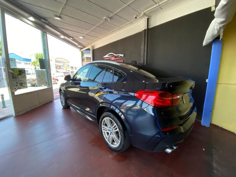 BMW x4 xDRIVE30d 258cv