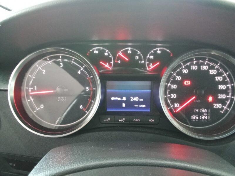 PEUGEOT 508 2.0 HDI 140CV BUSINESS