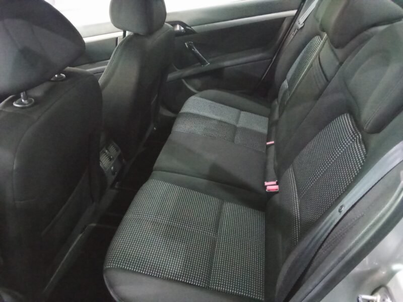 PEUGEOT 407 1.6 HDi SPORT