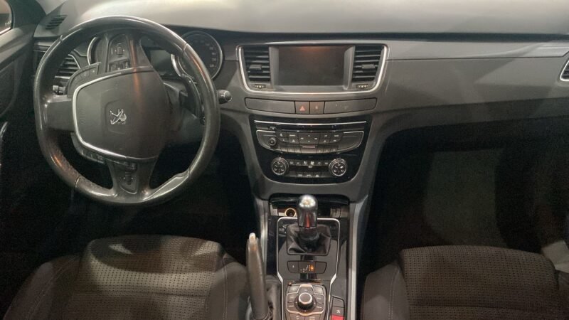 PEUGEOT 508 1.6 HDI SW AUT