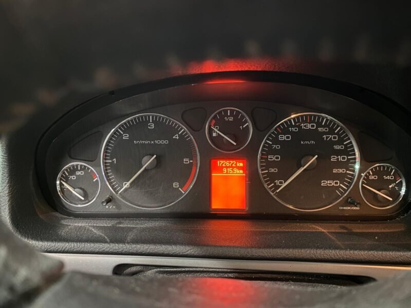 PEUGEOT 407 2.0 HDI ST CONFORT