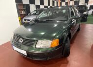 VOLKSWAGEN Passat 1.8i 125cv CONFORTLINE