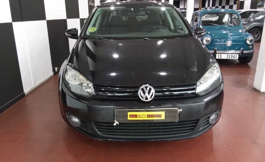 VOLKSWAGEN Golf VI 2.0 TDi