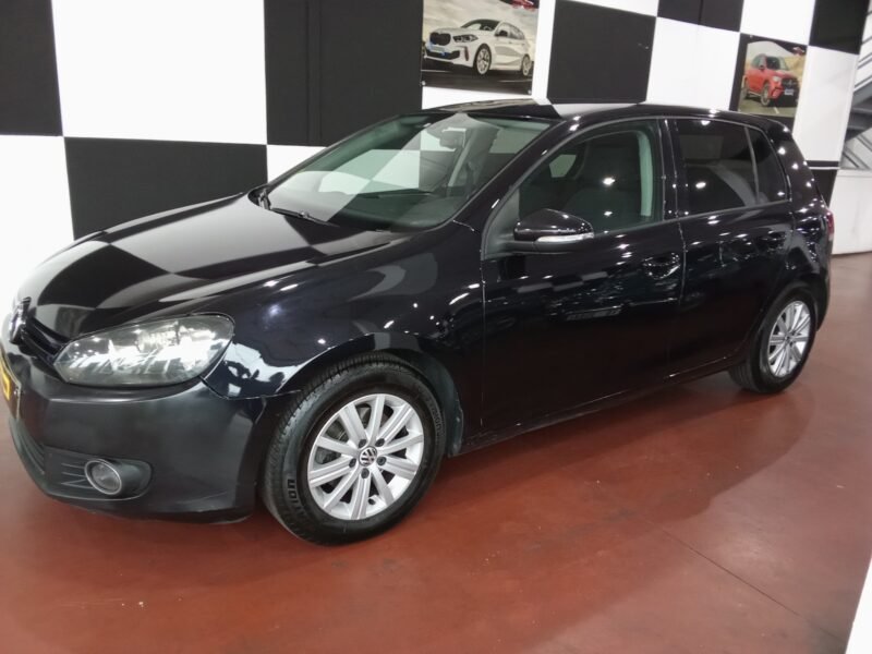 VOLKSWAGEN Golf VI 2.0 TDi