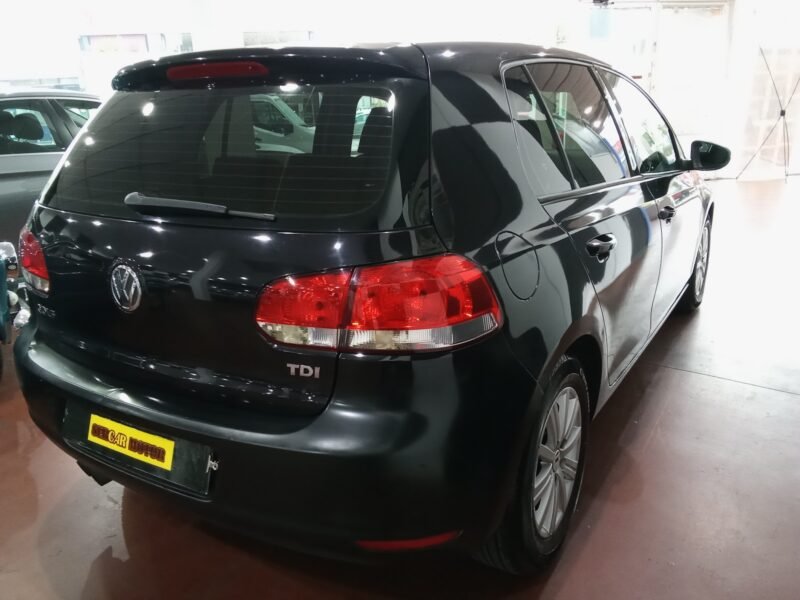 VOLKSWAGEN Golf VI 2.0 TDi