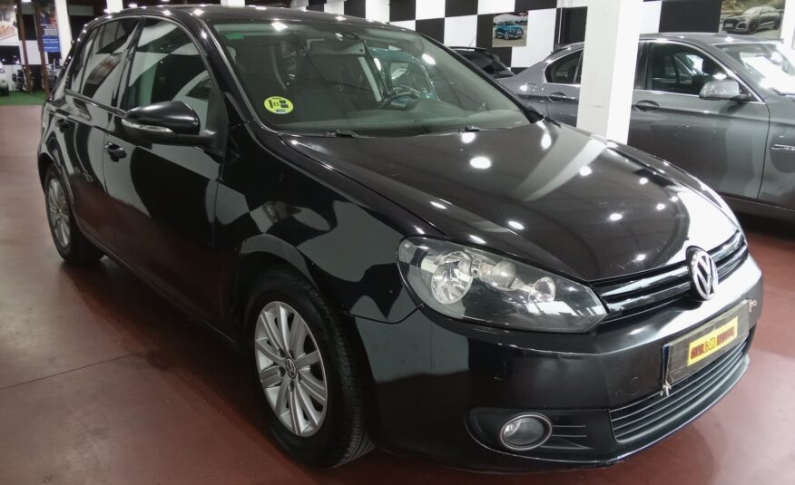 VOLKSWAGEN Golf VI 2.0 TDi