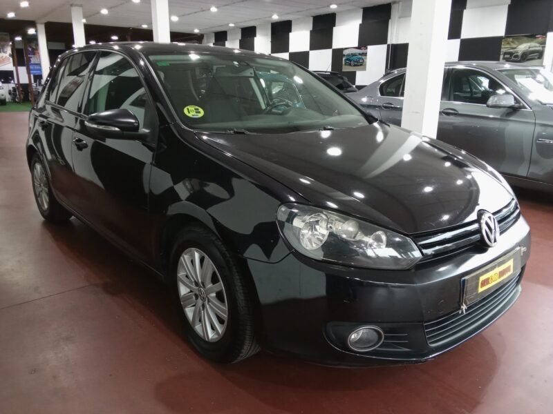 VOLKSWAGEN Golf VI 2.0 TDi