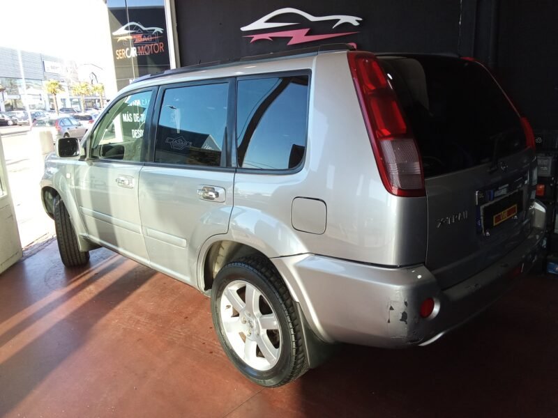 NISSAN XTRAIL 2.2 dci confort plus 4×4