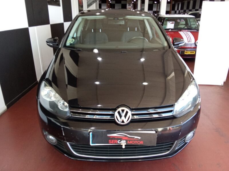 VOLKSWAGEN Golf VI 1,6 TDI SPORT