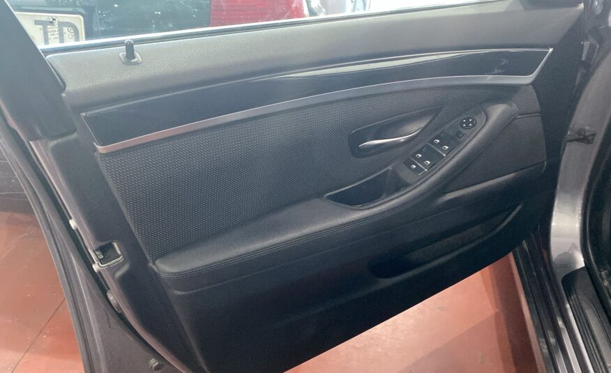 BMW SERIE 5 520D
