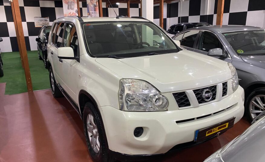 NISSAN x-trail 2.0D