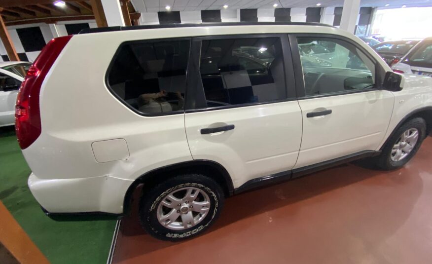 NISSAN x-trail 2.0D