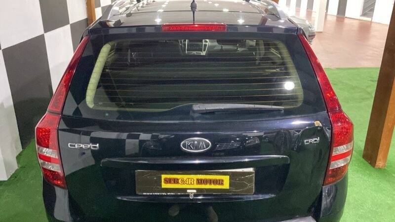 KIA CEED SPORTY WAGON 1.6 CRDI