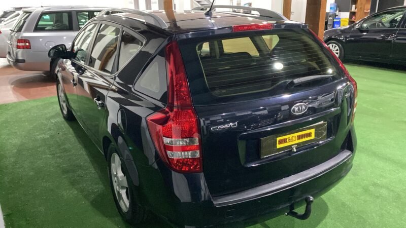 KIA CEED SPORTY WAGON 1.6 CRDI