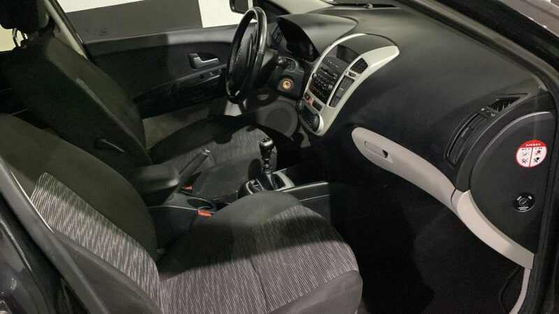 KIA CEED SPORTY WAGON 1.6 CRDI