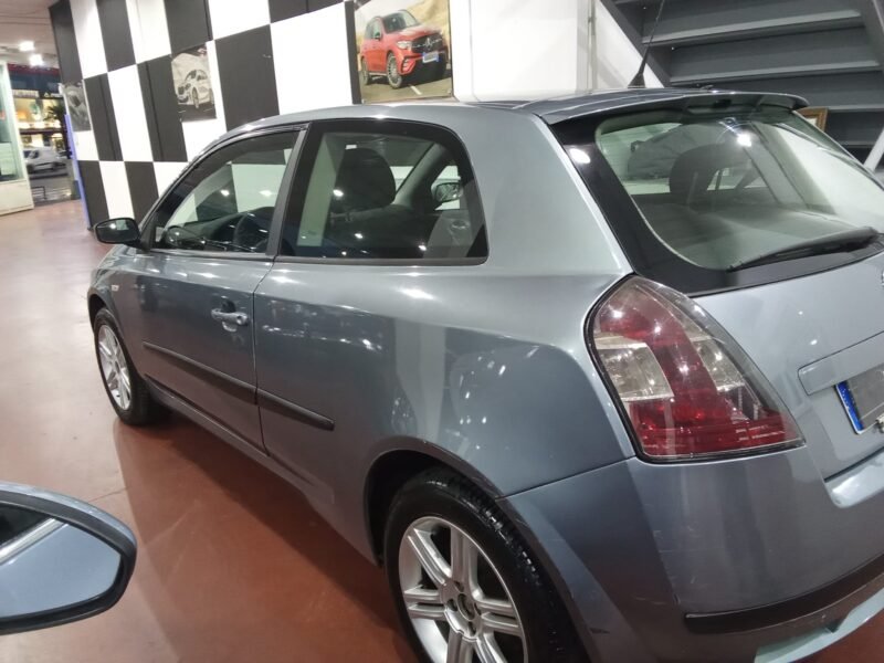 FIAT STILO 1.9 JTD 115cv DYNAMIC