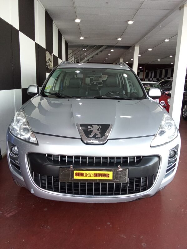PEUGEOT 4007 2.2 hdi 7 plazas 4×4 premium