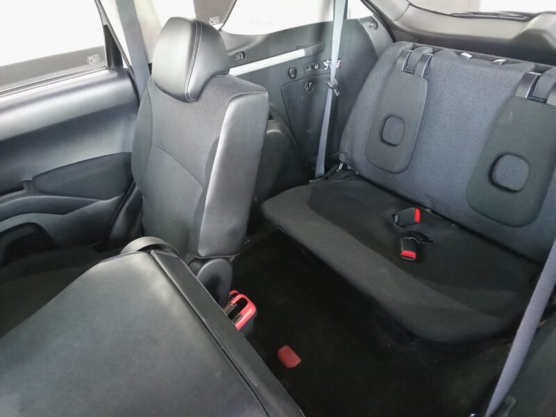 PEUGEOT 4007 2.2 hdi 7 plazas 4×4 premium