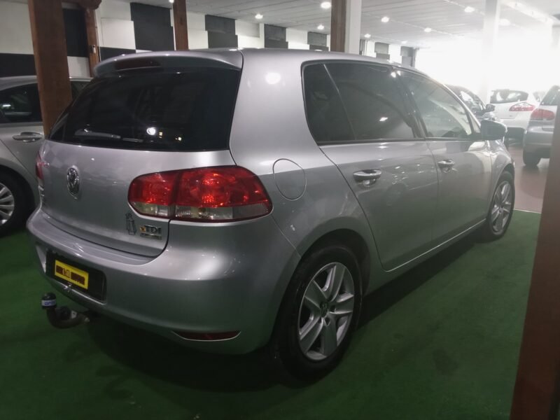 VOLKSWAGEN Golf VI 1.6 TDI 105CV CONFORLINE