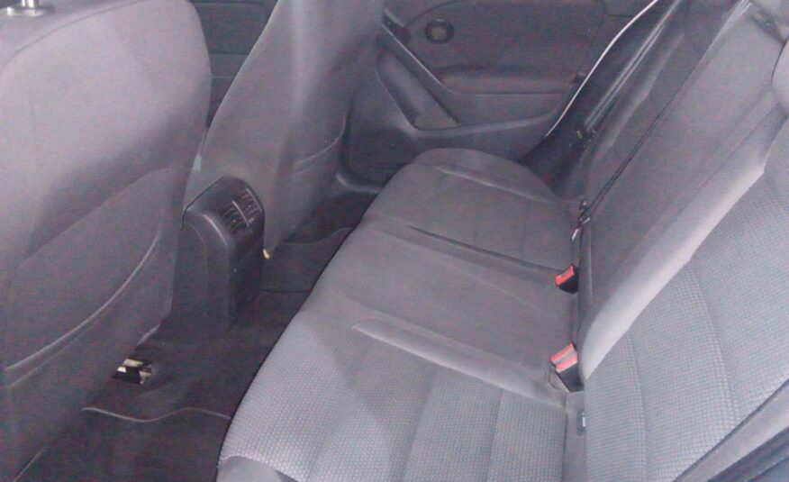 VOLKSWAGEN Golf VI 1.6 TDI 105CV CONFORLINE