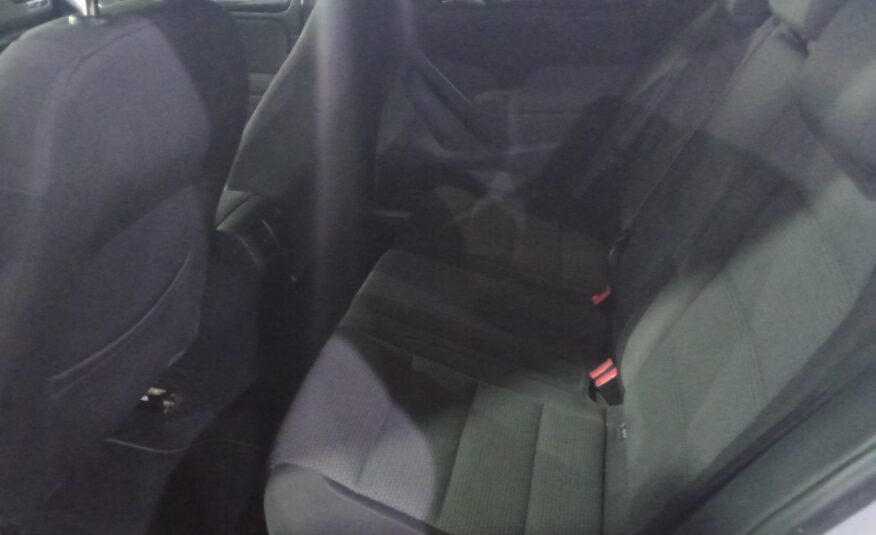 VOLKSWAGEN Golf VI 1.6 TDI 105CV CONFORLINE