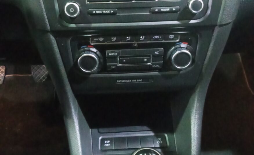 VOLKSWAGEN Golf VI 1.6 TDI 105CV CONFORLINE